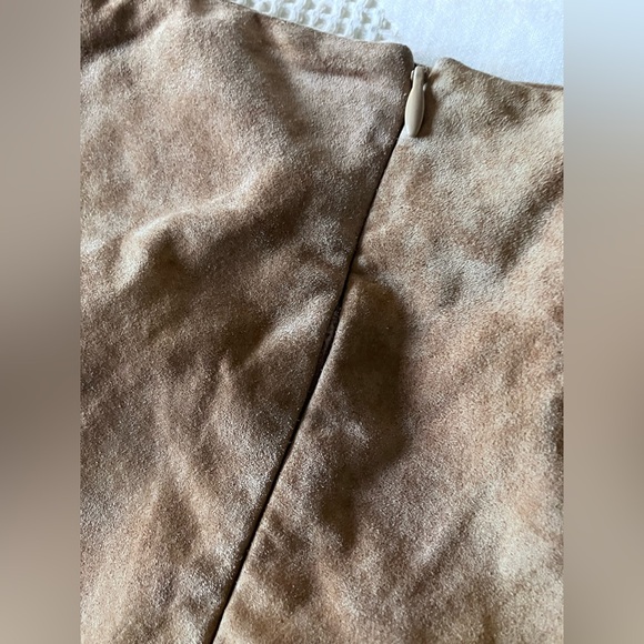 LORD & TAYLOR Vintage Tan Leather Scalloped Hem Embroidered Pencil Skirt Size 14 - Picture 11 of 12